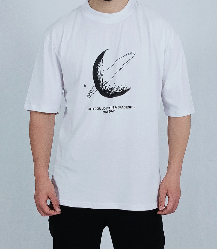 تیشرت آستین کوتاه مردانه سفید طرح ماه شب نما