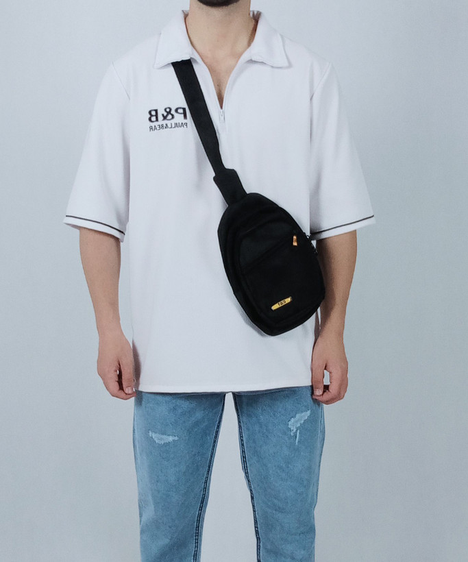 Black Muradne body bag CAT