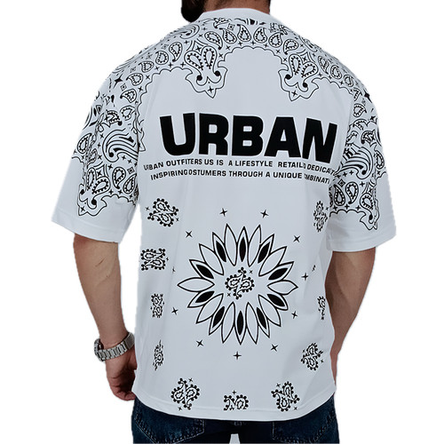 خرید تیشرت های نماد دار از وایت رز