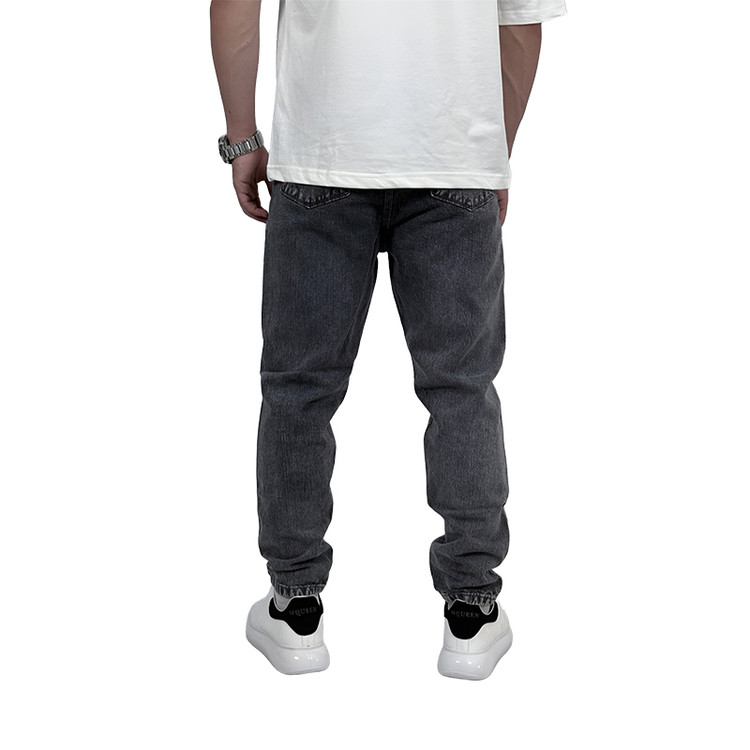 مدل شلوار جین مام فیت طوسی تیره طرح ساده