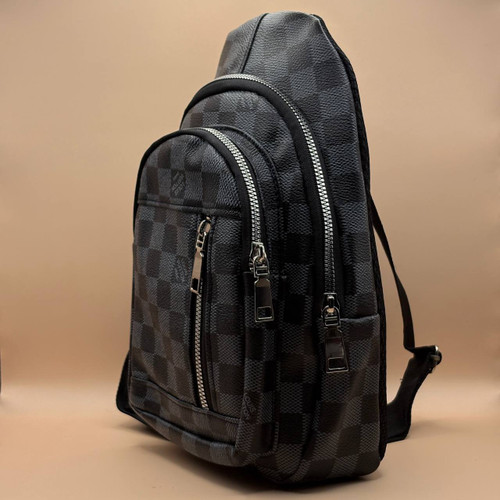 بادی بگ چرم مشکی مدل شطرنجی