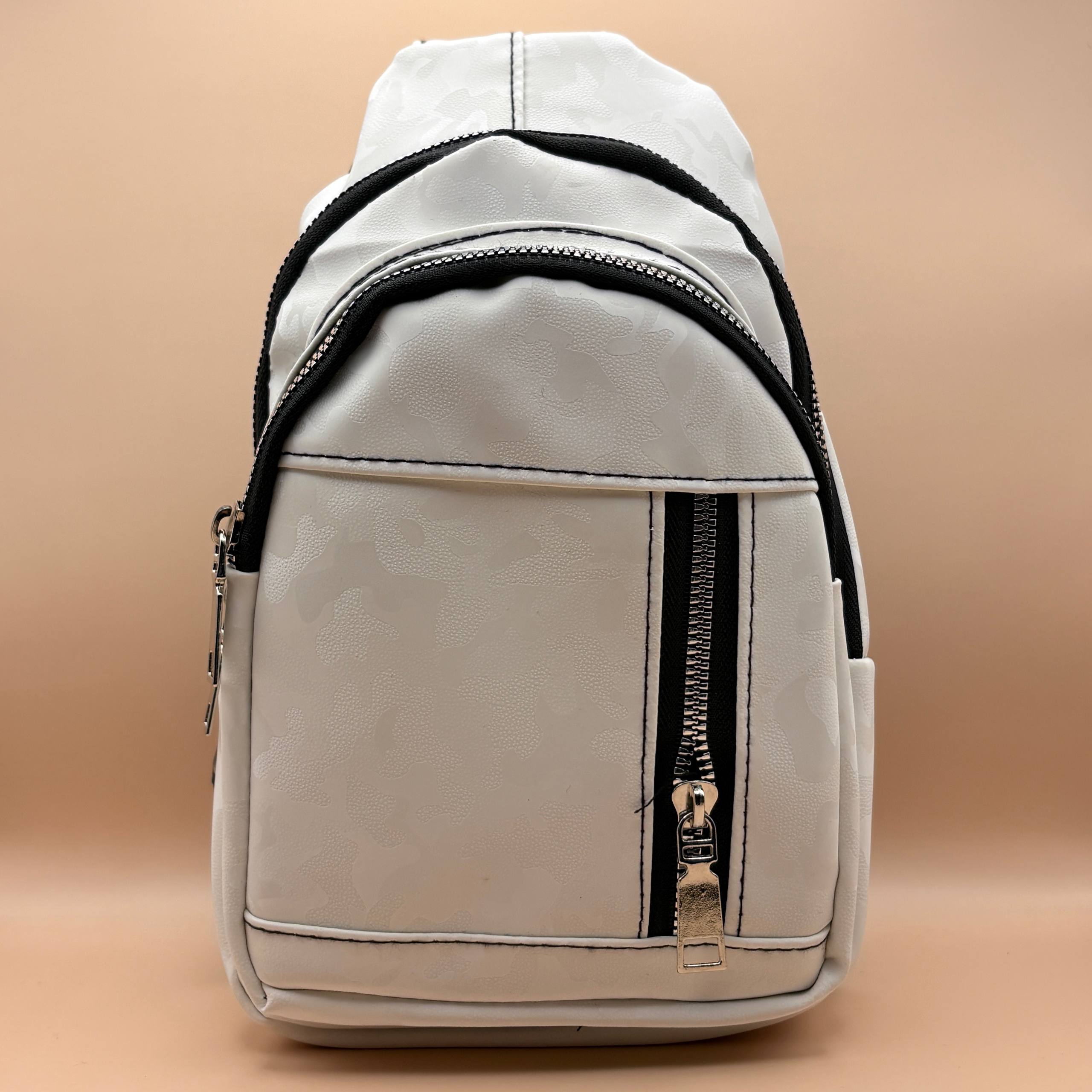 بادی بگ چرم سفید طرح ساده